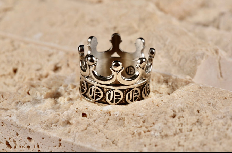 Olokun Enamel Tainted Crown Royal Ring (SILVER)